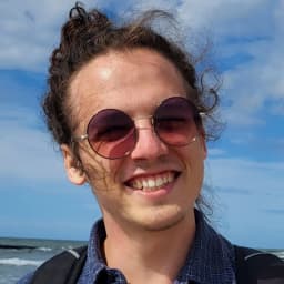 Headshot of Jakub Ner